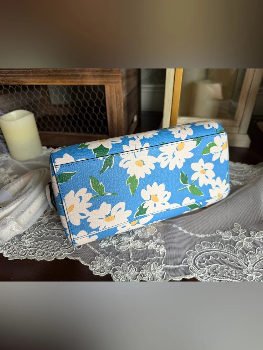 NWOT kate spade New York Blue & White Floral Dome Satchel Purse Handbag